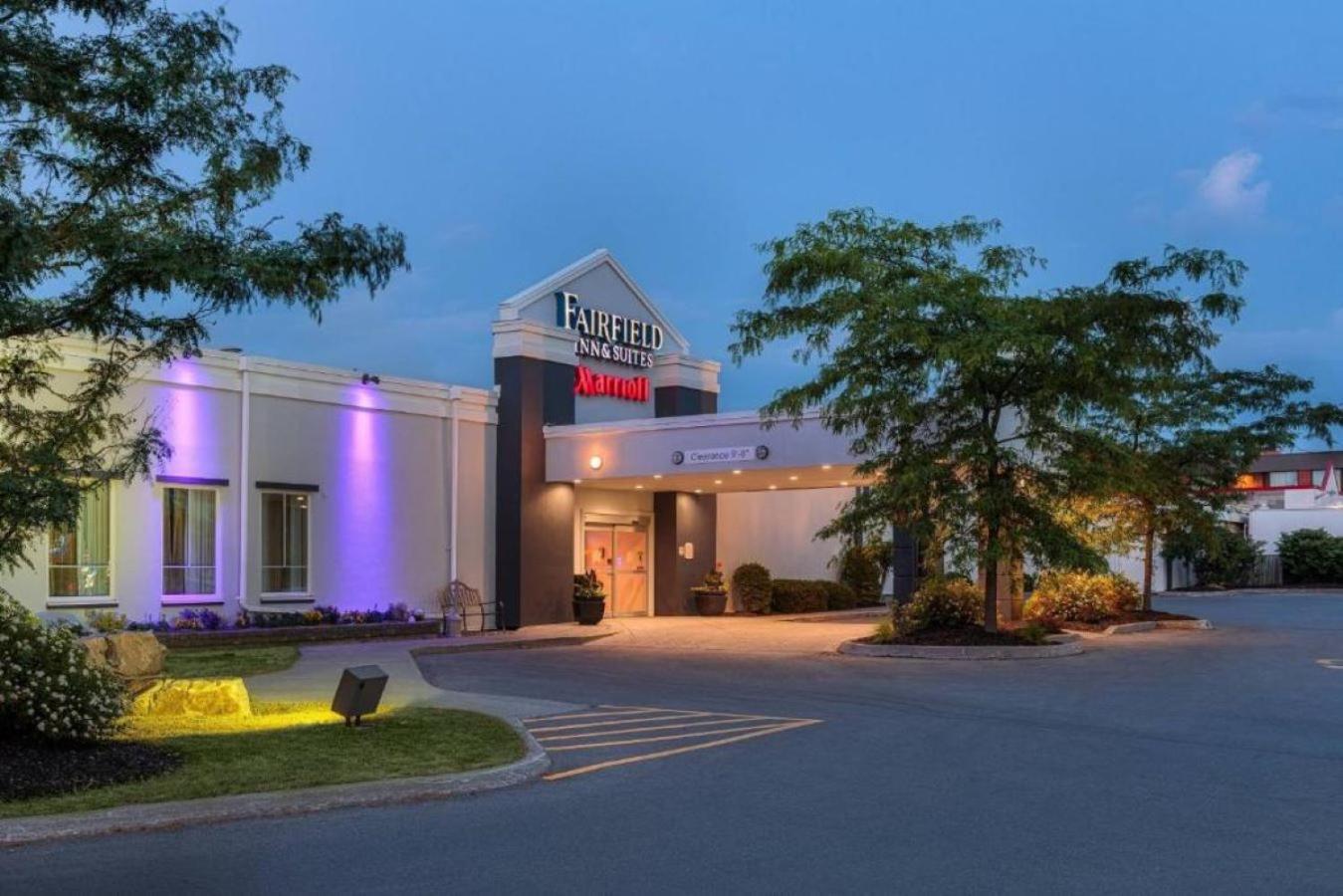 Fairfield Inn & Suites by Marriott Belleville Extérieur photo
