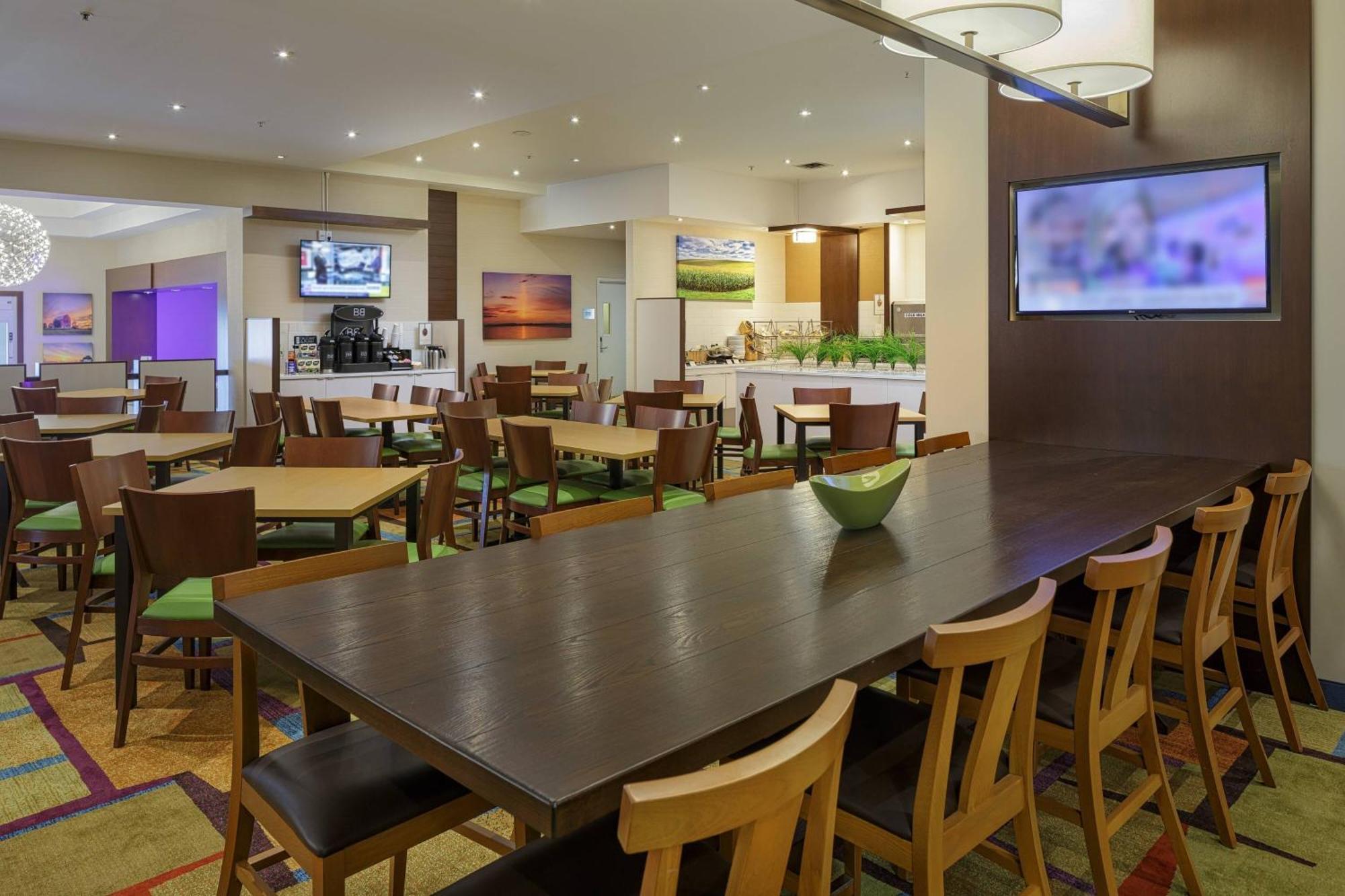 Fairfield Inn & Suites by Marriott Belleville Extérieur photo