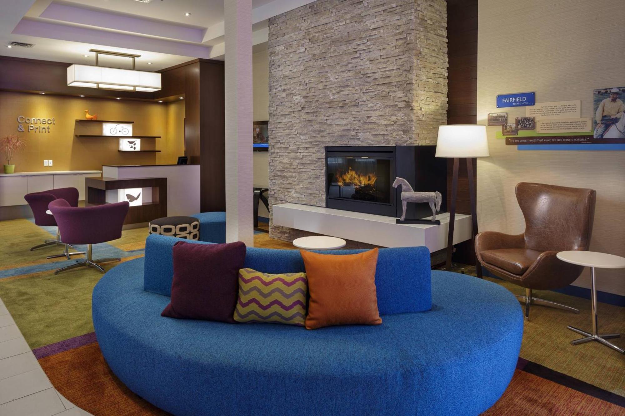 Fairfield Inn & Suites by Marriott Belleville Extérieur photo